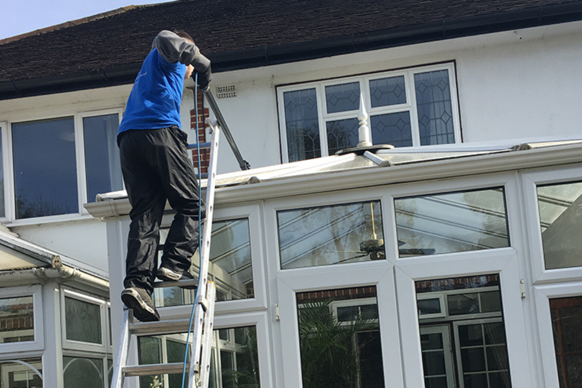 how to start a conservatory cleaning business