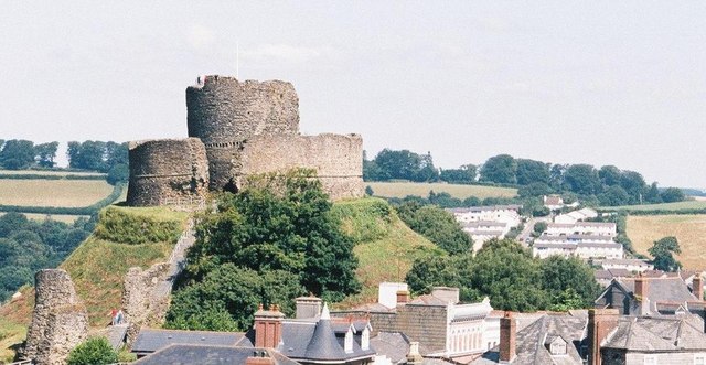 seo services in launceston - launceston castle